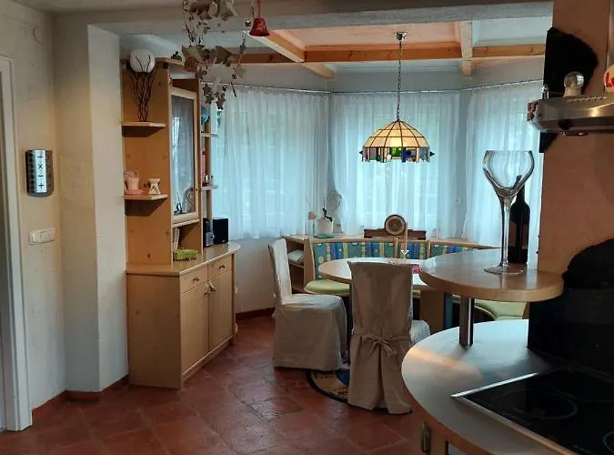 Kristina/hebalm דויטשלנדסברג