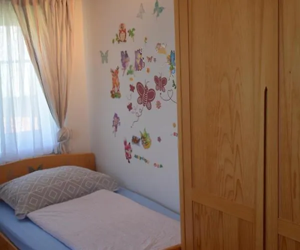 בית נופש Kristina/hebalm